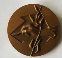 A.R.Klossner 1894-1969  ( J. Vikainen 1969 )  taidemitali   mitali 70  mm