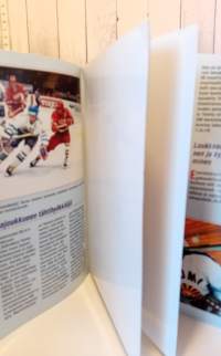 The Golden Boy Teemu lehti ja juliste 1993