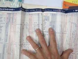 Delta - C&amp;S Air Lines Flight Folio -given to passengers with multiple brochures, various subjects concerning air travel / tourism -lentomatkustajille jaettu kansio