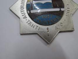 Yleinen Autoliitto - Suomi Touring Club - Tähtiajo, Tampere 1957 -osanottajamerkki (ei keulamerkki), valmistaja Veljekset Sundqvist