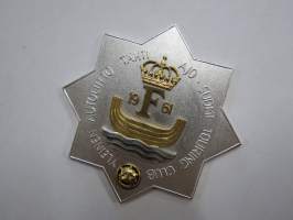Yleinen Autoliitto - Suomi Touring Club - Tähtiajo, ? 1961 -osanottajamerkki (ei keulamerkki), valmistaja Veljekset Sundqvist