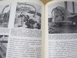 Metsätaloudellinen Aikakauslehti 1958 -sidottu vuosikerta -sisältää runsaasti artikkeleita / kuvia / mainoksia metsätalouden koneista ja laitteista