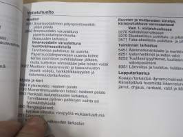 Mercedes-Benz Maastoautot dieselmoottorilla - Huoltovihko