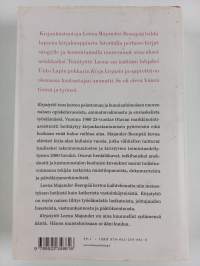 Kirjatyttö : kustantajaelämää
