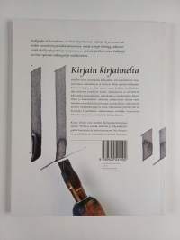 Kirjain kirjaimelta - uutta suomalaista kalligrafiaa
