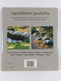 Japanilainen puutarha : inspiraatiosta toteutukseen