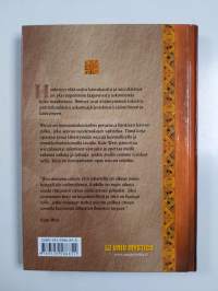Wiccan käsikirja : johdatus wiccan saloihin