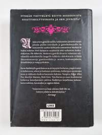 Goth chic : johdatus pimeän puolen estetiikkaan