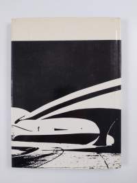 Eero Saarinen : Makers of contemporary architecture