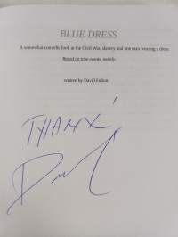 Blue Dress (signeerattu)