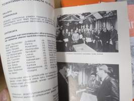 Ajokoiramies - isohko erä 1960-70 lukujen lehtiä erilaisina sidoksina ja irtonumeroina