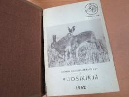 Ajokoiramies - isohko erä 1960-70 lukujen lehtiä erilaisina sidoksina ja irtonumeroina
