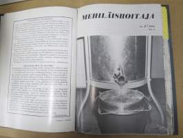Mehiläishoitaja-lehti -erä lehtiä vv. 1965-1977, kansioissa, kaikki vuodet eivät ole täydellisiå - katso kuvat!
