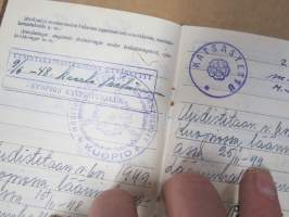 Volvo LV 70 D kuomrma-auto - K-211, Posti- ja lennätinhallitus - Kuopion Posti- ja lennätinkonttori, 18.6.1947 ja katsastuksia myöh. -rekisteriote / registerutdrag