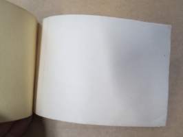 50 sheets nr 6325 Japanese lenspaper / M. Havulinna Oy:n maahantuomaa  Arthur H. Thomas Co erikospaperia laboratoriokäyttöön -vihko (50 arkkia)