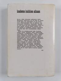 Kuolema kukkien aikaan : poliisiromaani idylliseltä 1920-luvulta