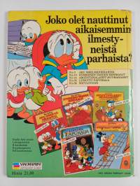 Lentävä Hollantilainen ja muita Aku Ankan parhaita