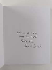 Valon vuosi (signeerattu, tekijän omiste)