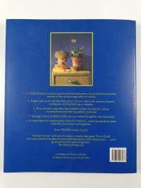 Tricia Guild on Colour : Decoration, Furnishing, Display
