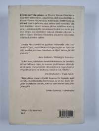 Ensin myytiin piano ; Esitettävänä elämä