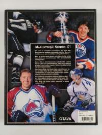 Jari Kurri 17 (signeerattu)