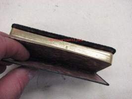 Colman&#039;s diary for 1939 -sinappivalmistajan vuosikalenteri