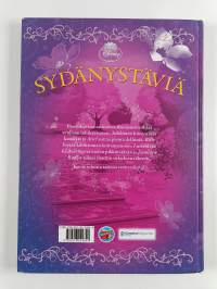 Sydänystäviä : Ruusunen ja avulias lohikäärme ; Tuhkimon kadonneet hiiret ; Ariel ja pieni delfiini ; Belle ja linnan vahdit ; Lumikin ihmeellinen ystävä ; Jasmin...