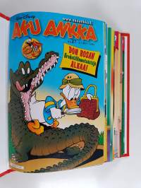 Aku Ankka vuosikerta 2011 (1-52, no 32 puuttuu)