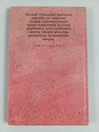 Janne kuuli linnun laulavan