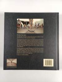 42 x 12 : the cult of fixed