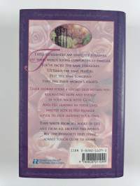 Close to Home - A Daily Devotional for Women by Women