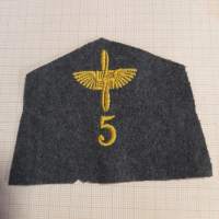 Lentorykmentti 5 (LeR5 ) jatkosota - vanha käyttämätön joukko-osastotunnus, olkatunnus, hihamerkki sarkaa 1 kpl