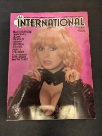 Club International volume 7 number 9