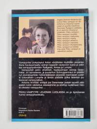 Pikku Vampyyri leijonan luolassa