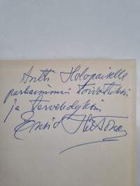 Vääryyttä oikeuden valekaavussa (signeerattu, tekijän omiste)