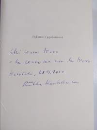 Hukkuneet ja pelastuneet (signeerattu, tekijän omiste)