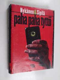 Paha paha tyttö (signeerattu)