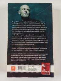 Jo Nesbö-setti: Torakat ; Suruton ; Lumiukko ; Panssarisydän ; Kukkulan kuningas ; Lepakkomies
