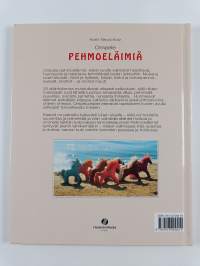 Ompele pehmoeläimiä