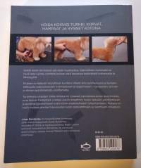 Trimmaa koira kotona