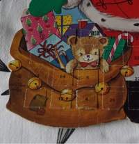 Joulupukki  Adventtikalenteri  36x23 cm