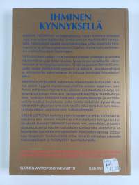 Ihminen kynnyksellä : sisäisen kehityksen haaste