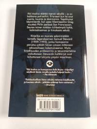Kädet ylös, housut alas!