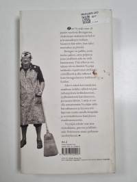 Maailman laidalta : kertomuksia Bretagnesta, kolumneja Annasta