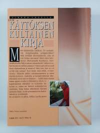 Uusi käytöksen kultainen kirja : hyvät tavat - luonteva käytös
