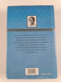 Karjalan tyttö palaa juurilleen