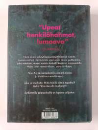 Synkän metsän siimeksessä