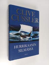 Hurrikaanin silmässä