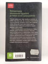 Valon kivi : Totuuden paikka