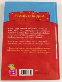 Yökylässä